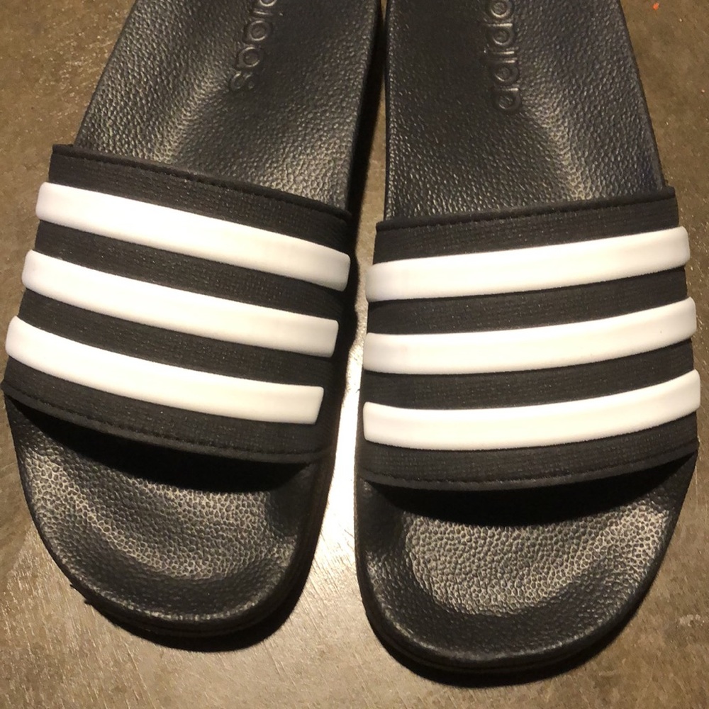 Adidas - Picture 6 of 6